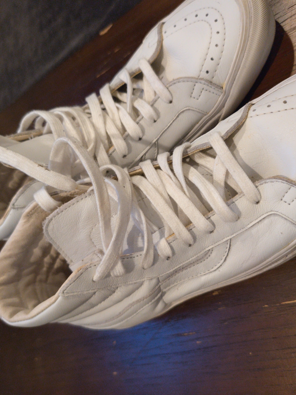 Vans Women's White Low-Top Leather Sneakers